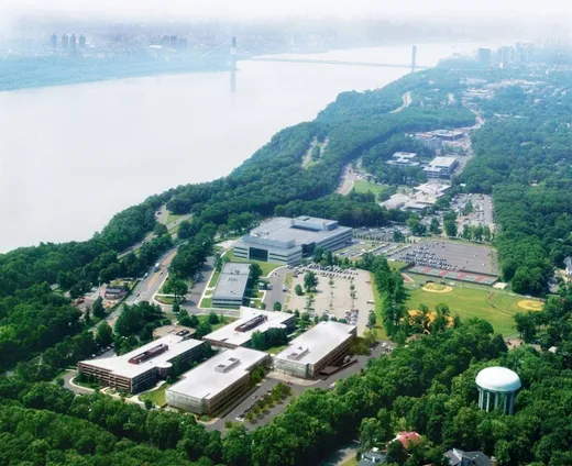 Englewood Cliffs Office Complex