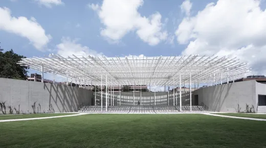 Moody Amphitheater at Waterloo Greenway